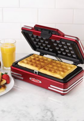 Web Retro Waffle Maker